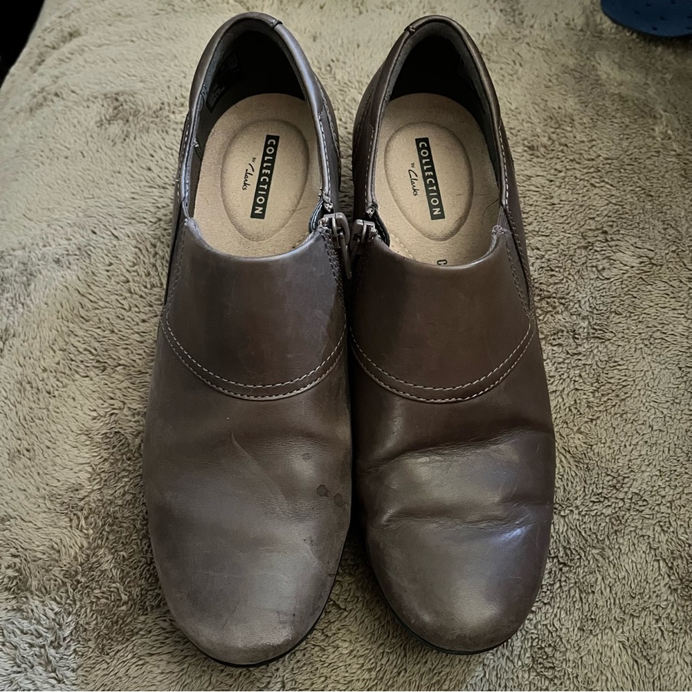 Clarks Brown Ankle Boots Versatile Comfort